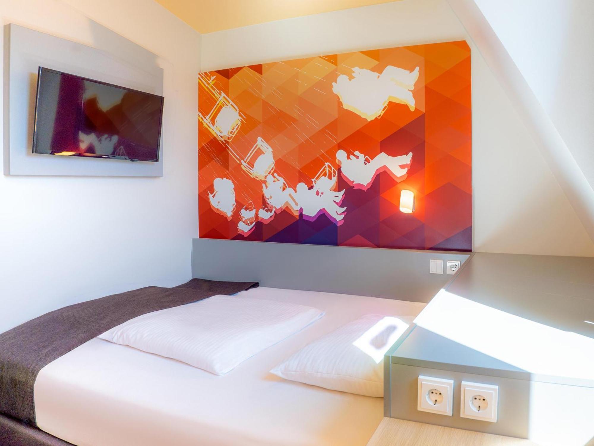 B&B Hotel Stuttgart-Bad Cannstatt Zewnętrze zdjęcie