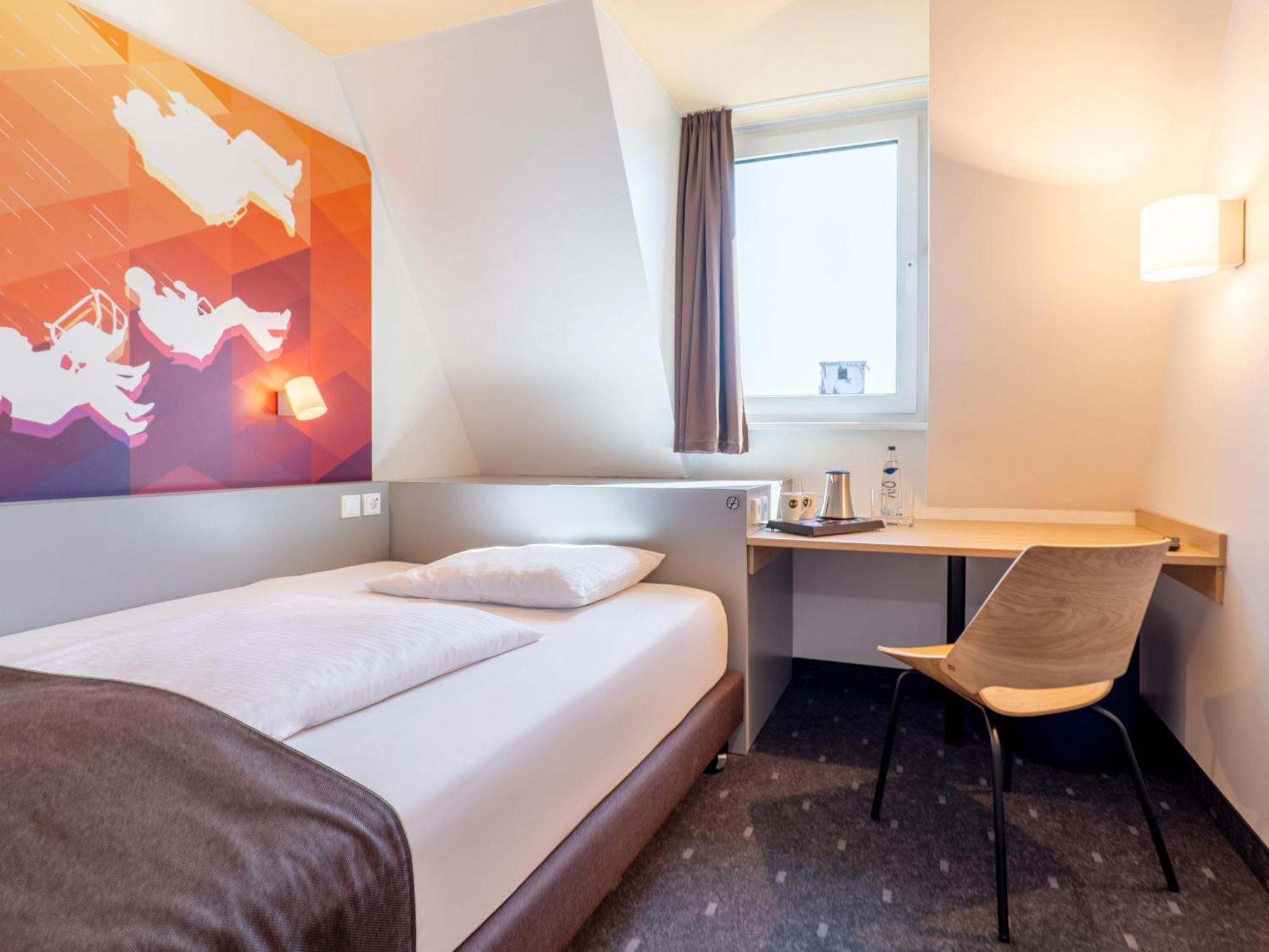 B&B Hotel Stuttgart-Bad Cannstatt Zewnętrze zdjęcie