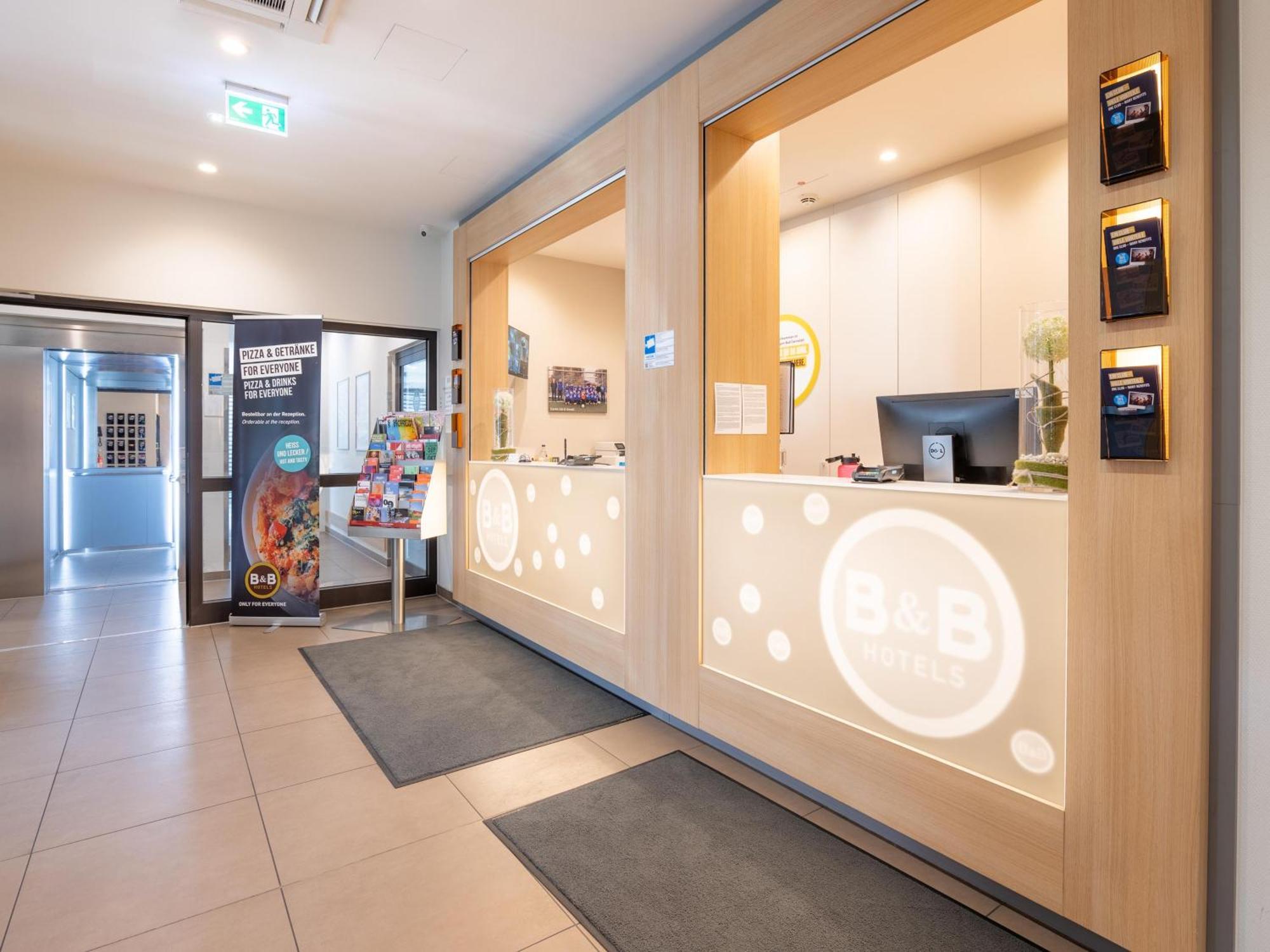 B&B Hotel Stuttgart-Bad Cannstatt Zewnętrze zdjęcie